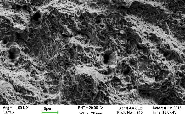 Scanning electron microscopy (SEM) images of fracture surface in failure analysis and accident investigation by UTC failure analysis expert